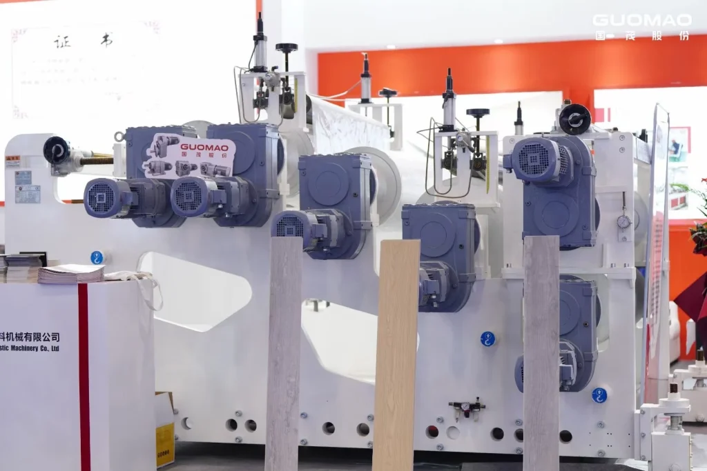 What Makes Parallel Shaft Helical Gearboxes Ideal for Heavy-Duty Use2